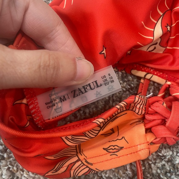 Zaful Celestial Sun and Moon Red Bikini Set sz 6 /medium - Picture 8 of 9